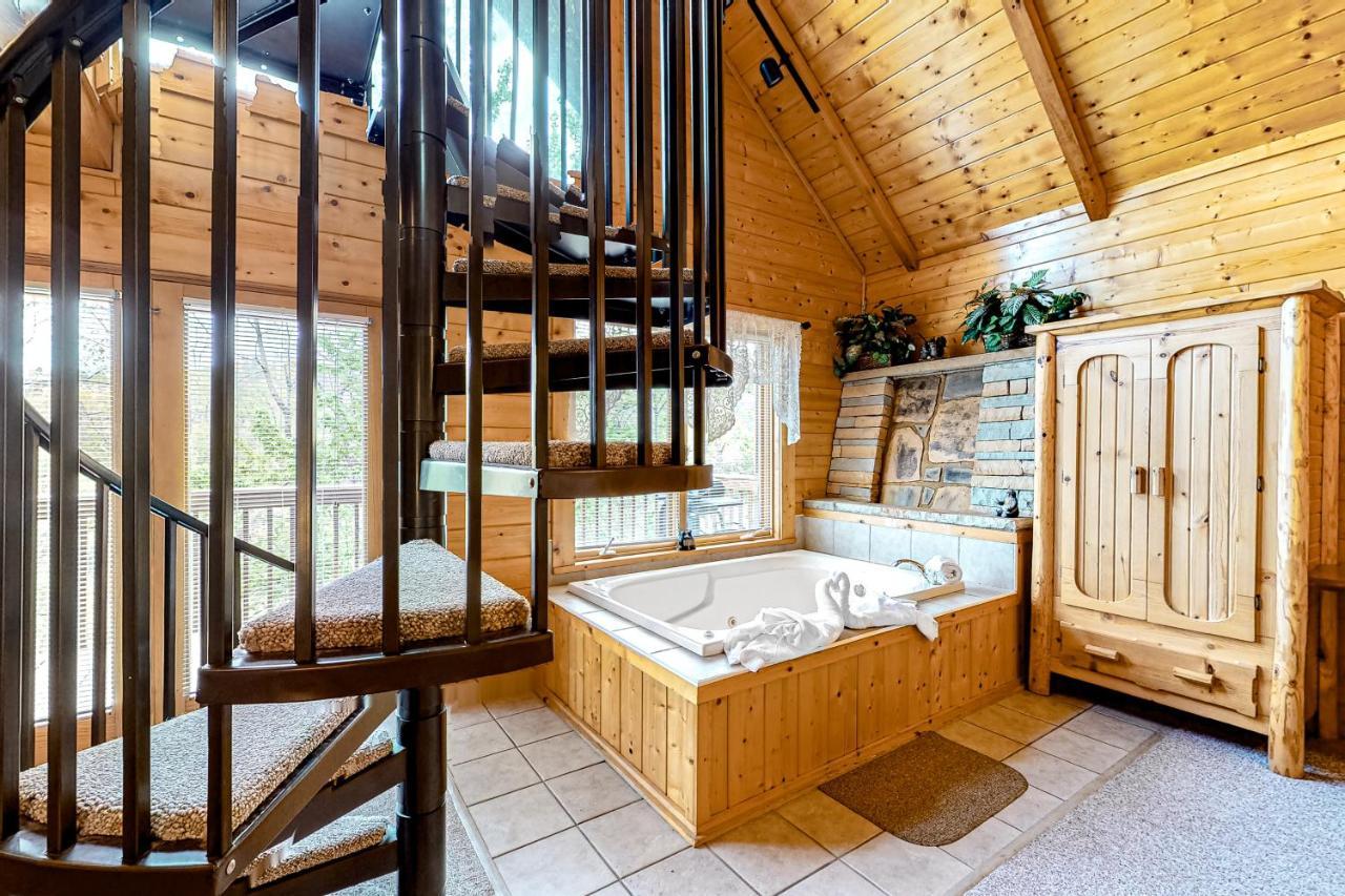 جاتلينبرج Daa Bear'S Lodge المظهر الخارجي الصورة