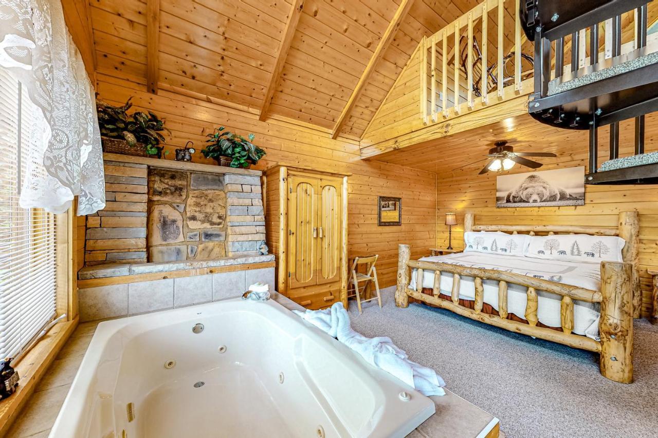 جاتلينبرج Daa Bear'S Lodge المظهر الخارجي الصورة